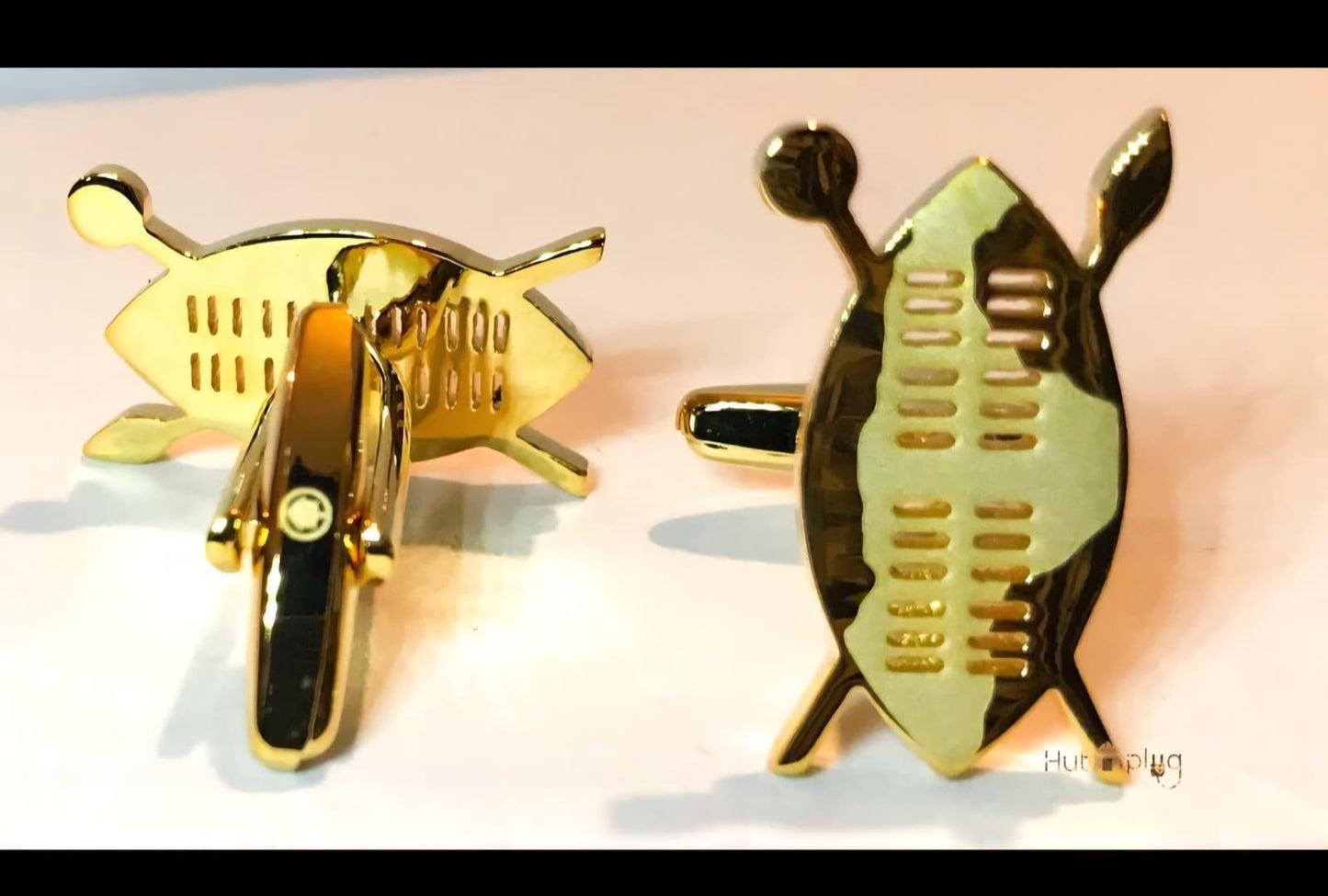 GOLD SHIELD CUFF LINKS